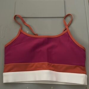 NWOT wilo sports bra